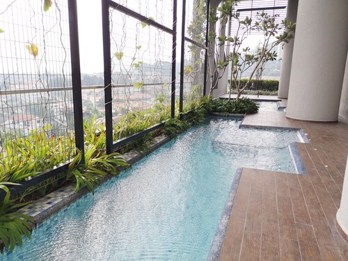 LUXUX RESORT - STYLE CONDO - In der Nähe von Sunway Pyramid & Mid Valley 