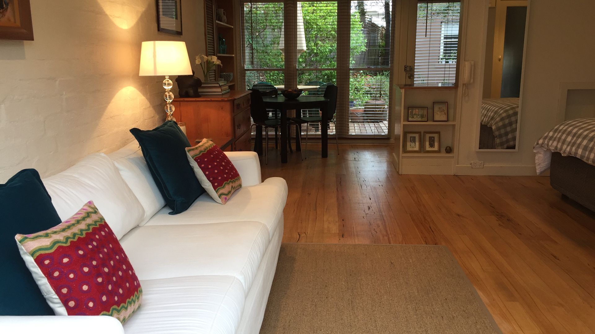 Garden Cottage St Kilda — image 4