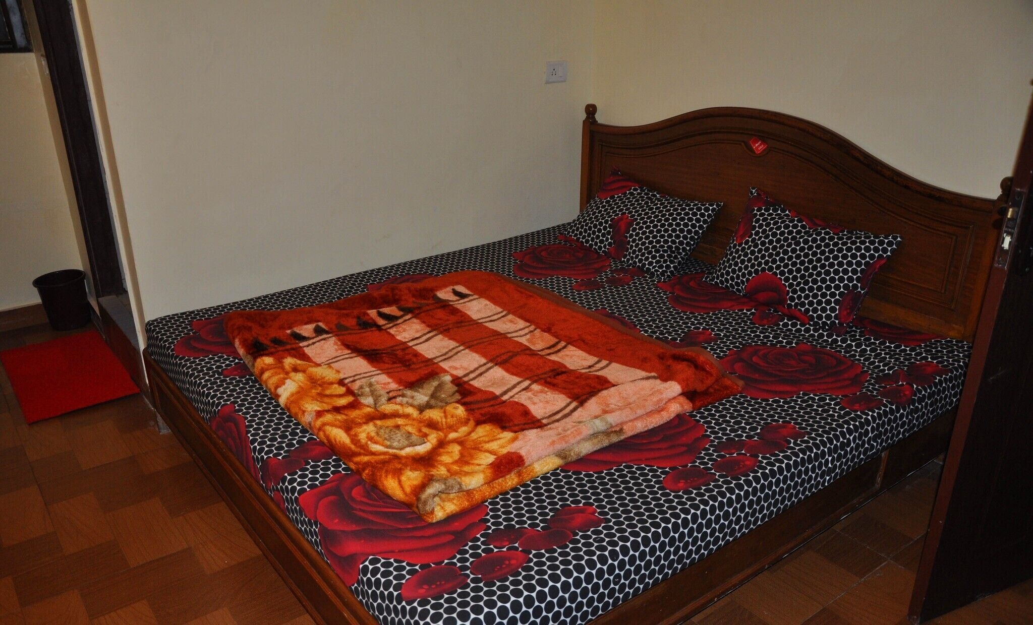 Private Room near Picture Palace