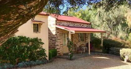 Ihanteellinen paikka tutustua historialliseen Strathalbyniin, viinitiloihin, hyvään ruokaan ja maisemiin