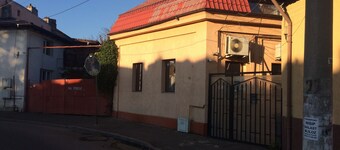 STANDARD TWIN DOUBLE ROOM WITH PRIVATE BATHROOM - ROOM NR 3