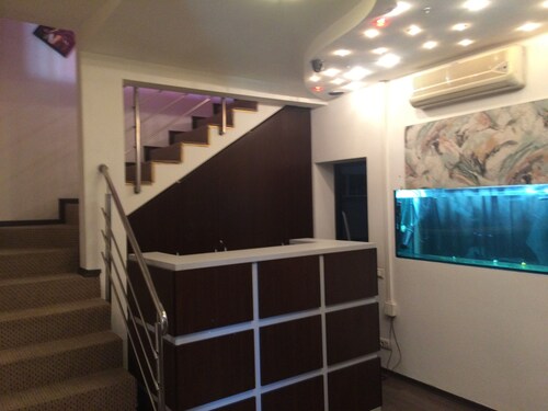 STANDARD TWIN DOUBLE ROOM WITH PRIVATE BATHROOM - ROOM NR 3