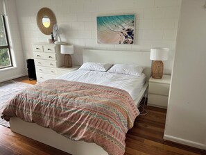 3 slaapkamers, een strijkplank/strijkijzer