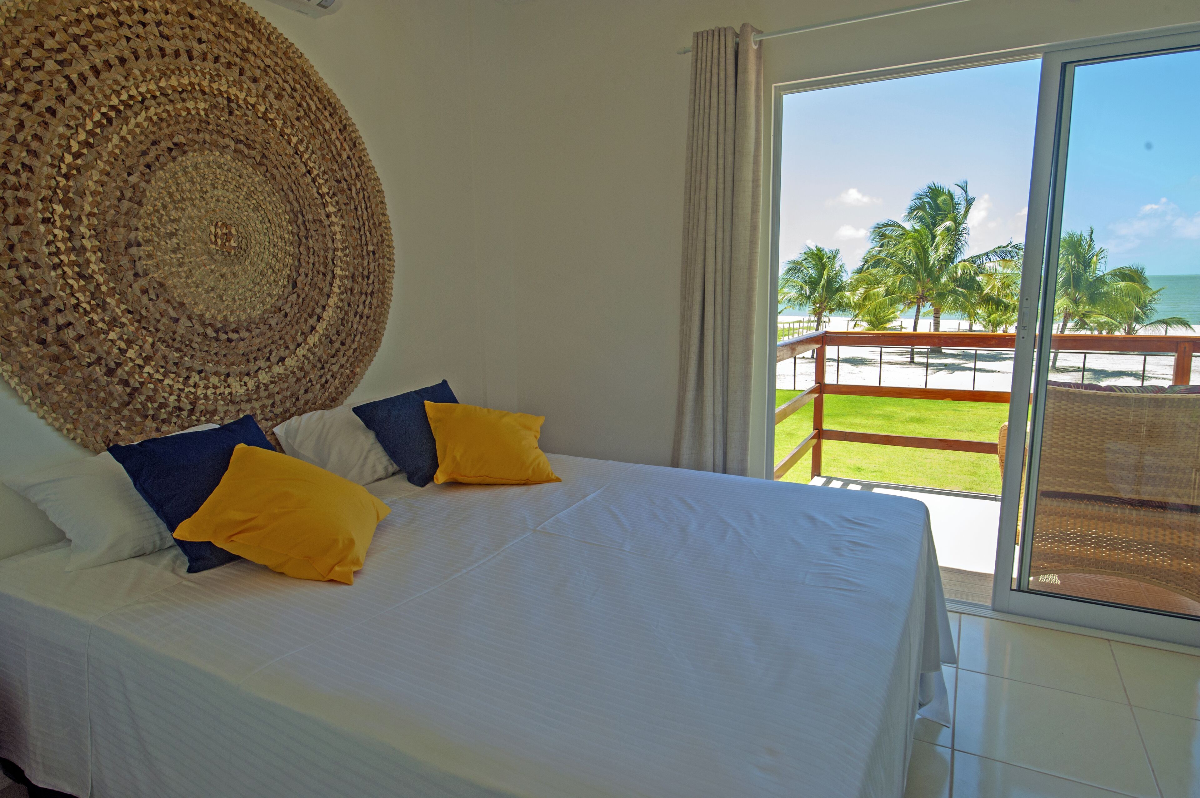 Manga Verde Beach 09: Sky and Beach ViewH