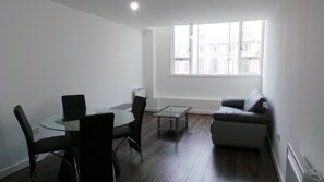 Interior - 5* Great Central location! (Liverpool)