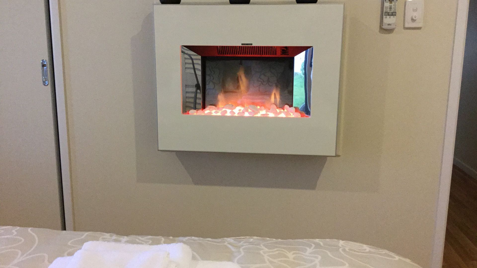 MilaViews - Escape to the country