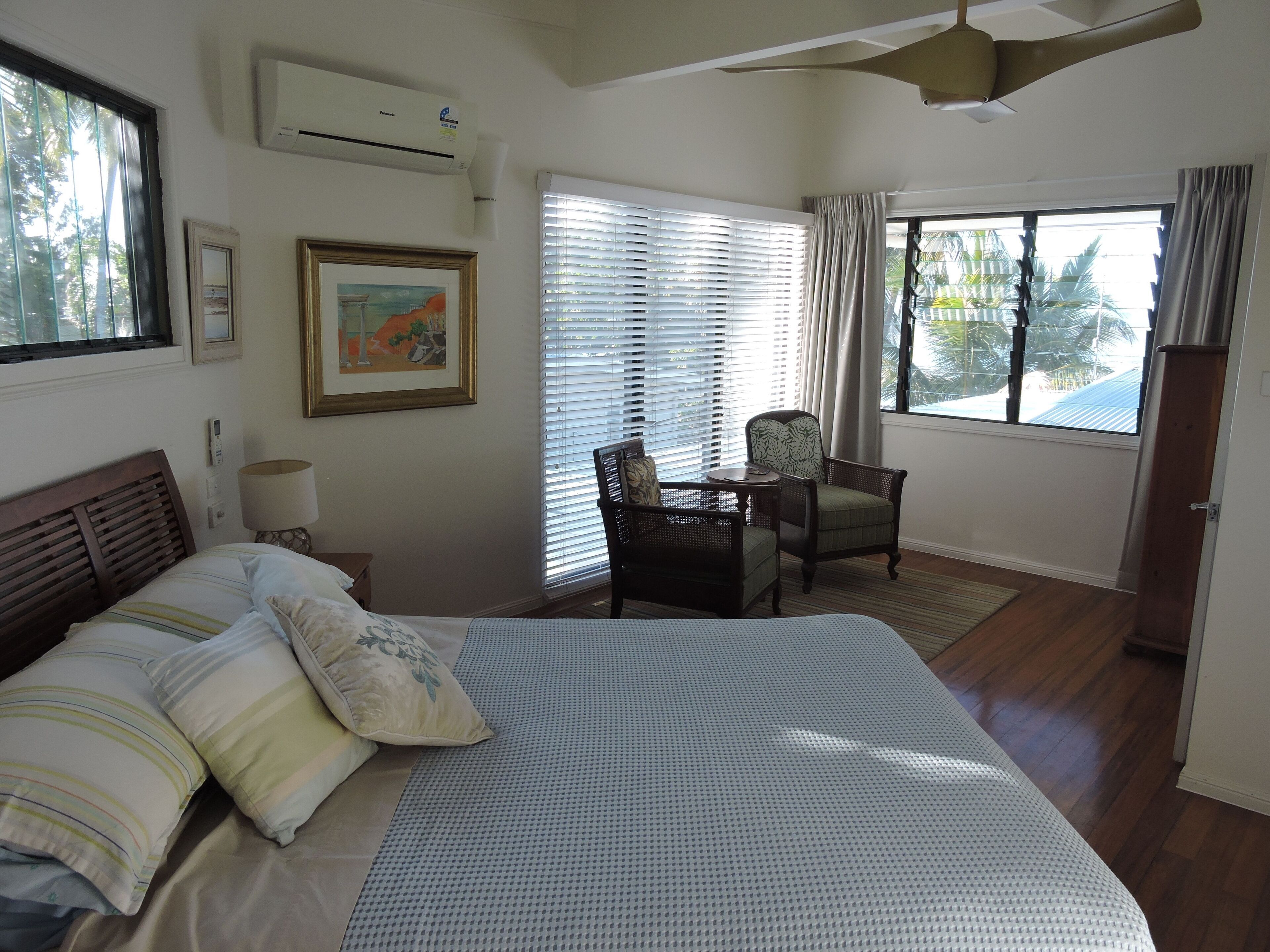 Sandcastle Retreat - Cairns Beaches — image 17