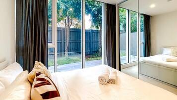 2 chambres, fer et planche Ă repasser, Wi-Fi, draps fournis