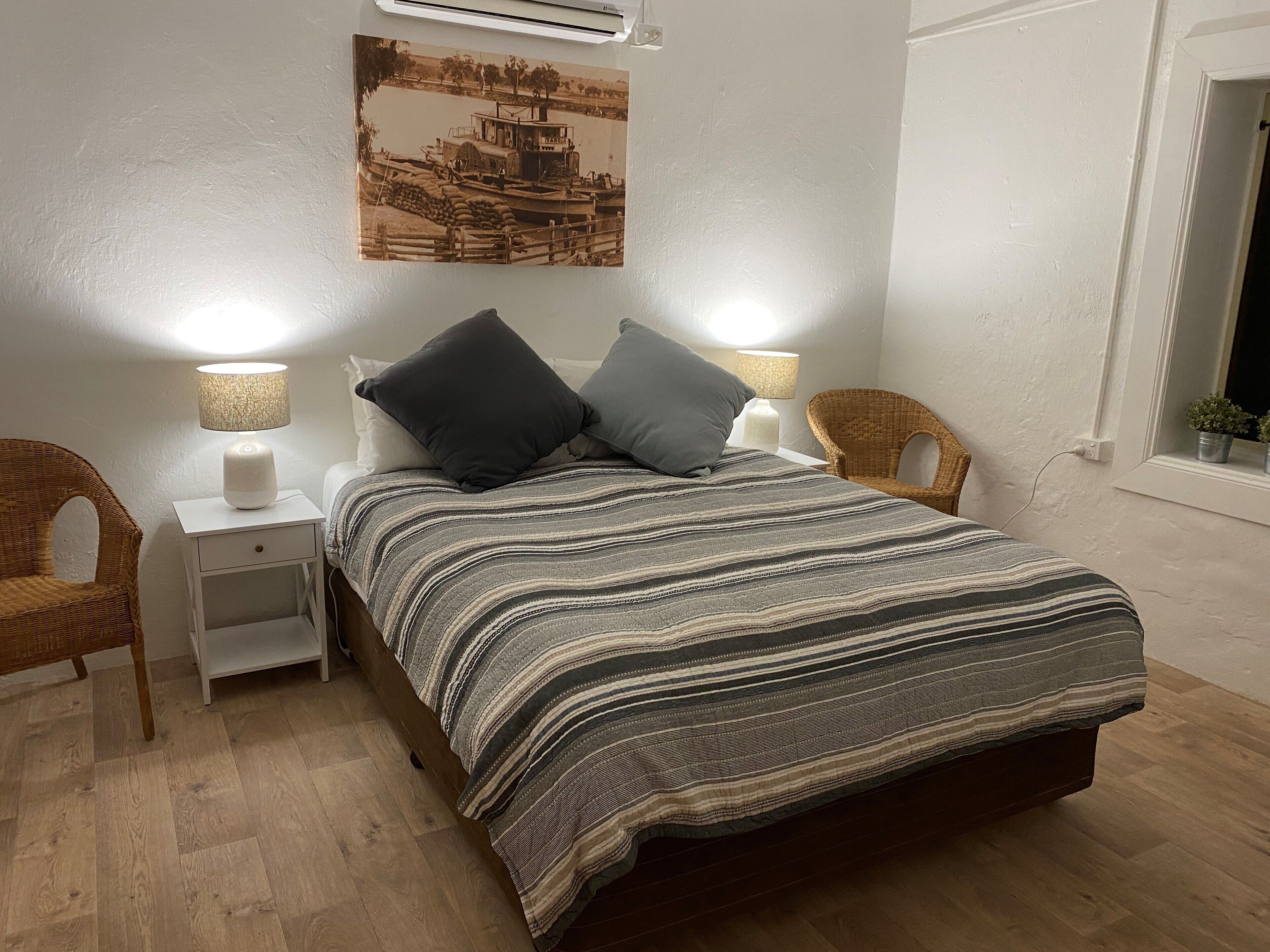 Wigley escape Murray