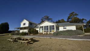 Exterior - BERRIMA RETREAT GROUP STAY | Sleeps 55 | near Sydney "rates in description" (Berrima)