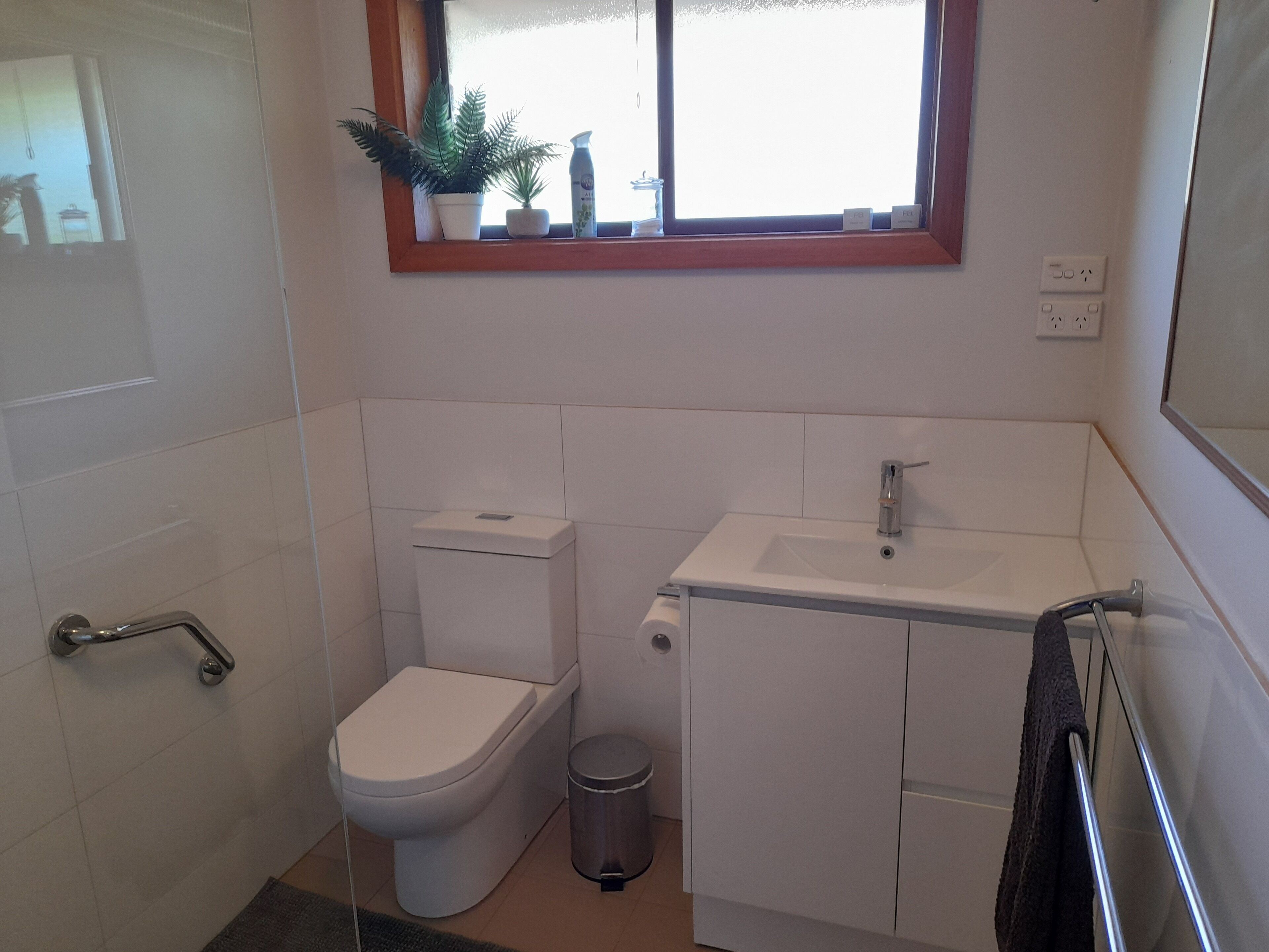 3 Pears on the Park; Breakfast Provisions 3 BRooms 2 bathroom house McLaren Vale — image 20