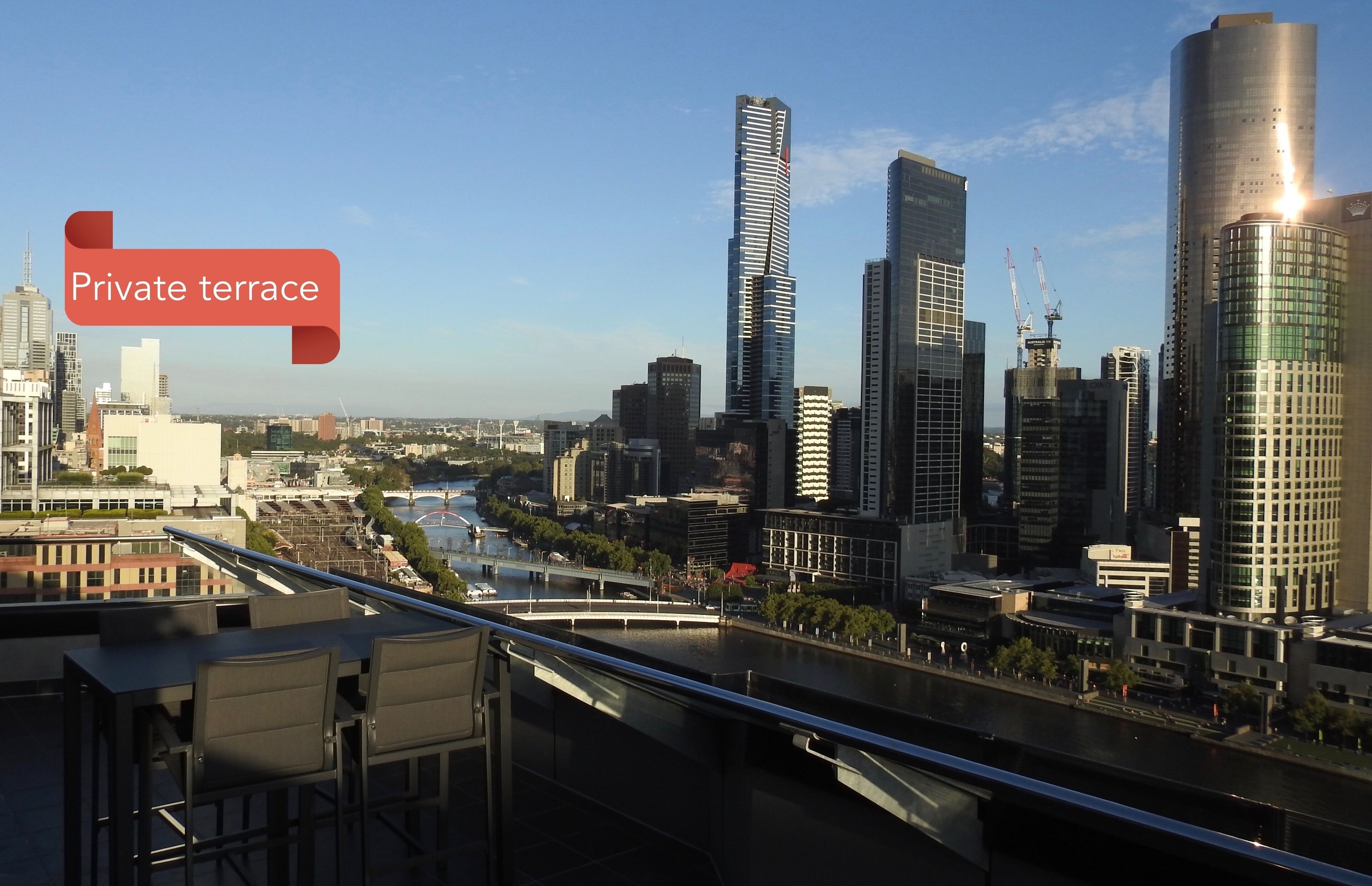 2BR Luxury Penthouse - private balcony & amazing river and city views