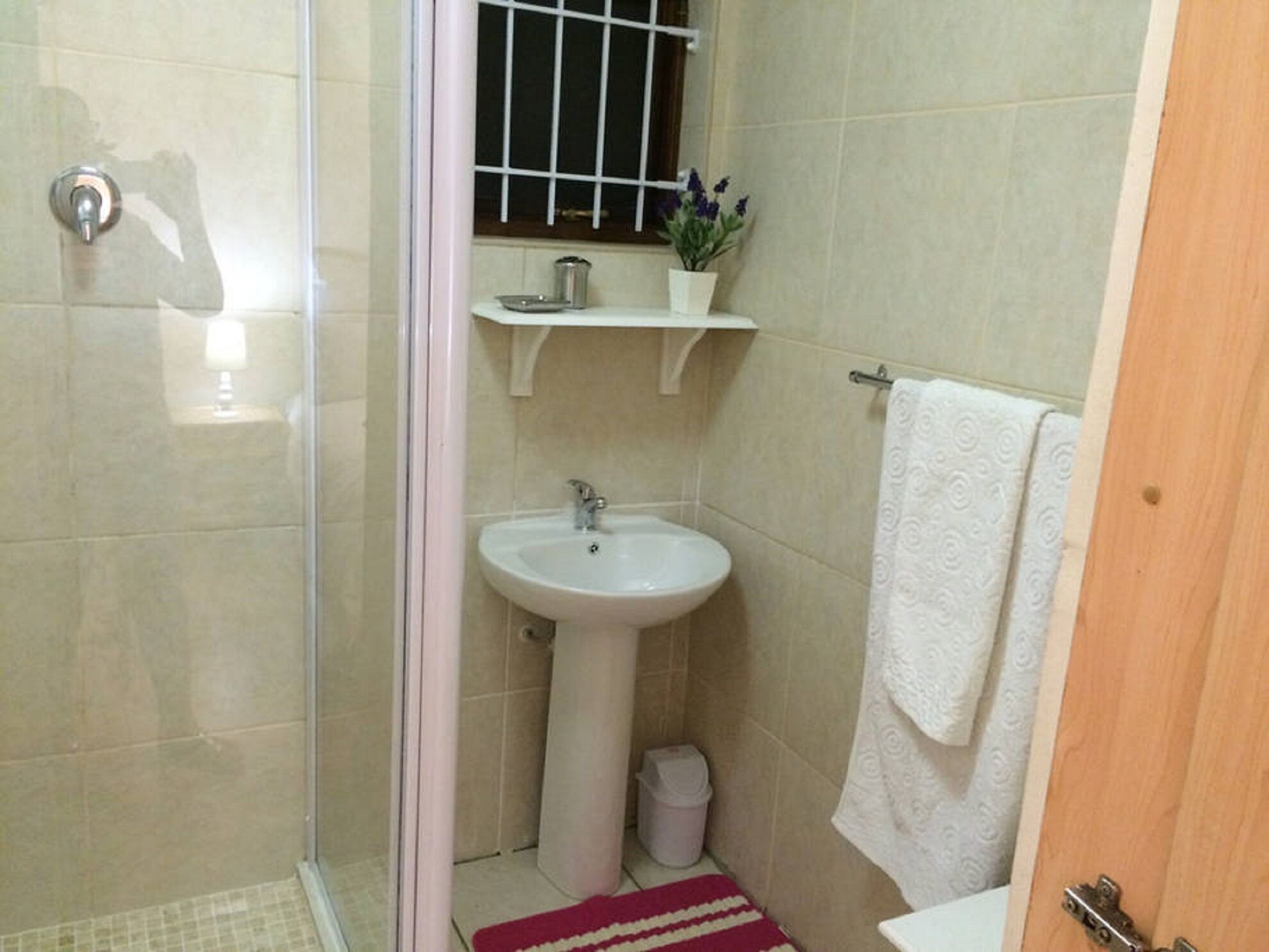 Elim Place on Wilmot - self catering cottage