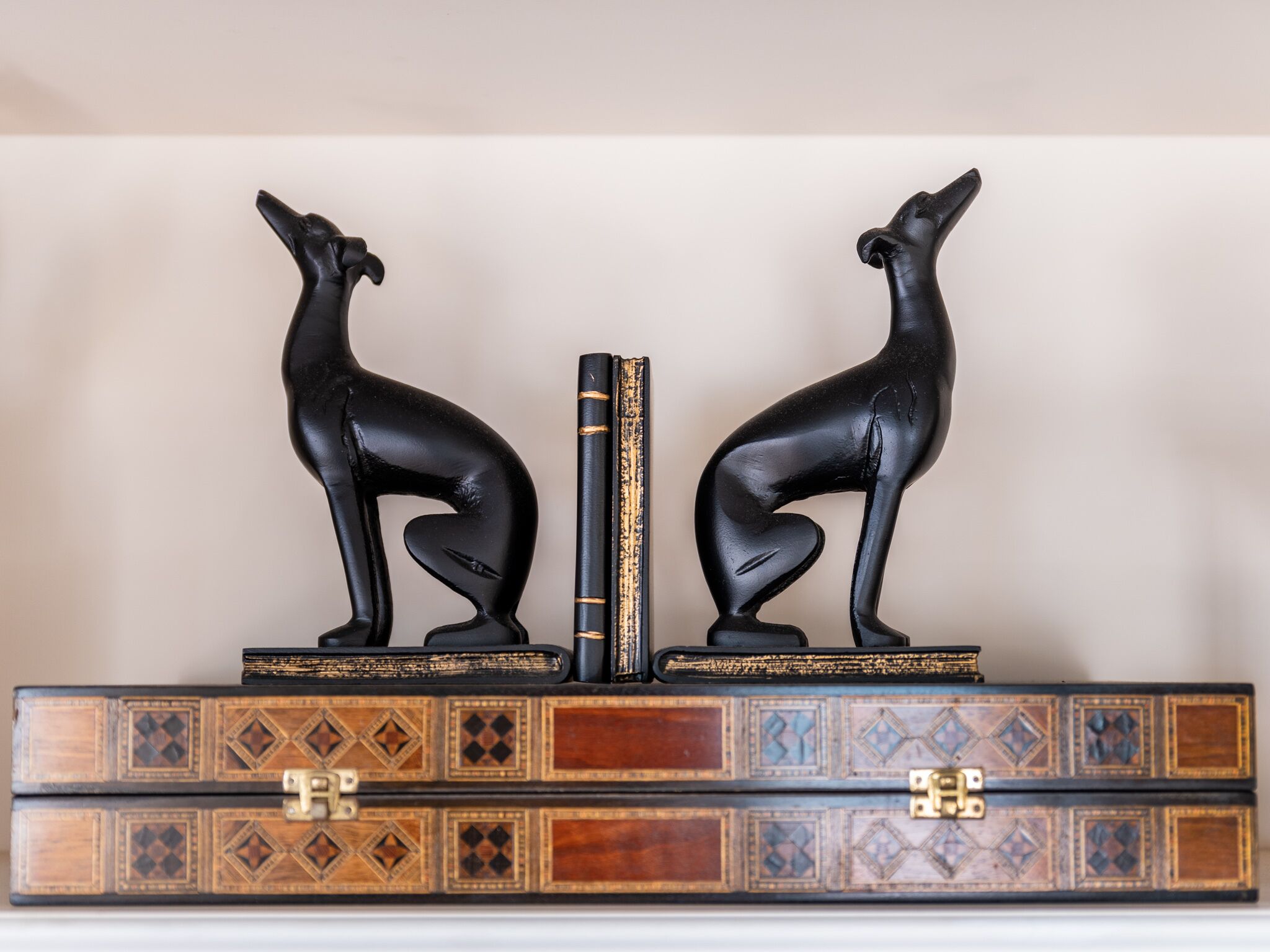 Heritage Elegance in  Harbourside Luxurious Apartment amazing location — image 18