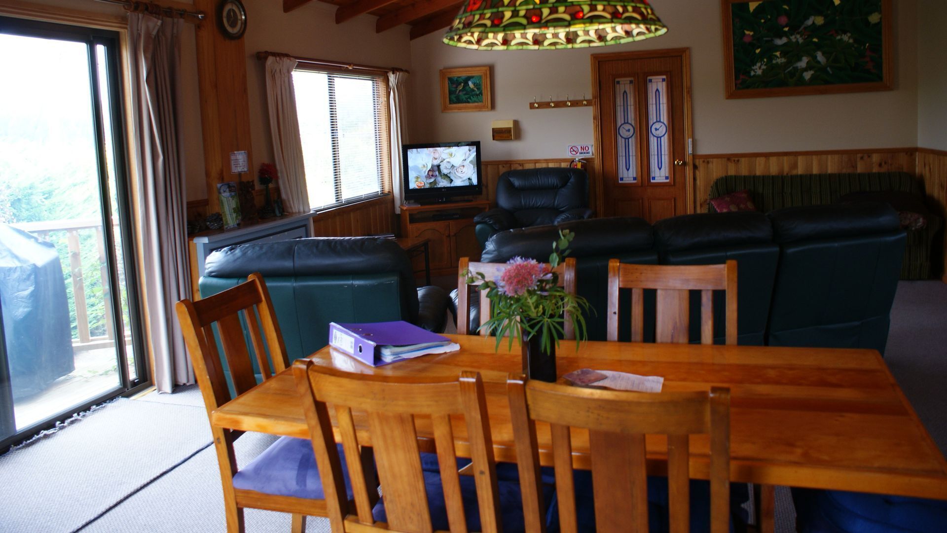 AAA Granary Accomm - Loft Studio Apartment — image 7