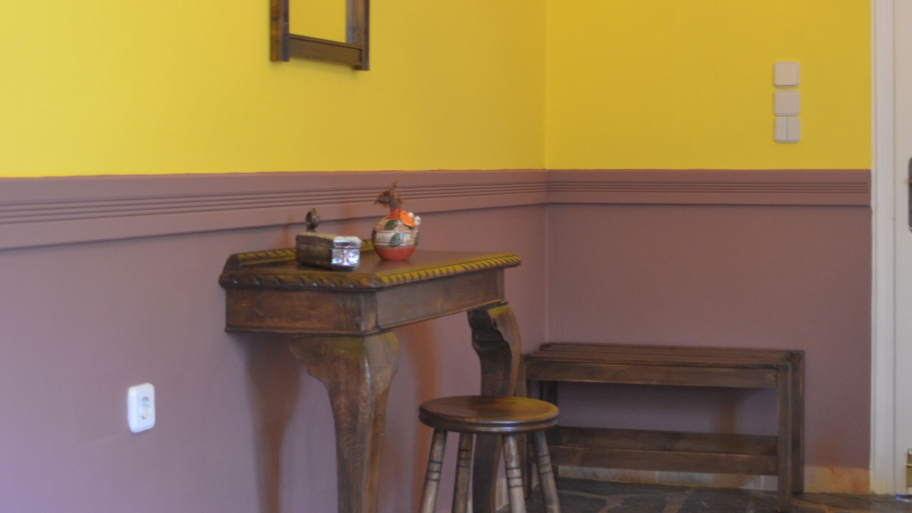  Enjoy Sunrises and Sunsets from this Cozy Studio with Private Beach