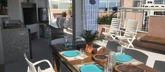 Wonderful Foot in the Sand Coverage - Module 4