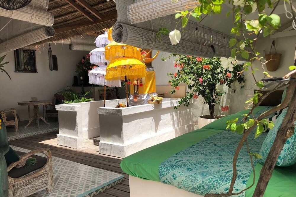 ARTISAN ZEN HEAVEN - HIGH END DESIGN VILLA, BALI