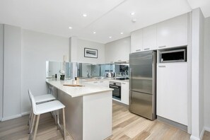 Stovetop, dishwasher