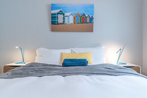 2 bedrooms, desk, iron/ironing board, travel cot