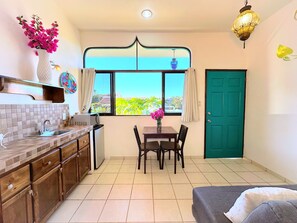 Interior - APARTMENT 5min to MARINA & 15 minutes walking to MEDANO BEACH! (Cabo San Lucas)