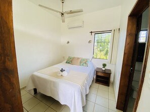 1 bedroom, iron/ironing board, free WiFi, bed sheets - APARTMENT 5min to MARINA & 15 minutes walking to MEDANO BEACH! (Cabo San Lucas)