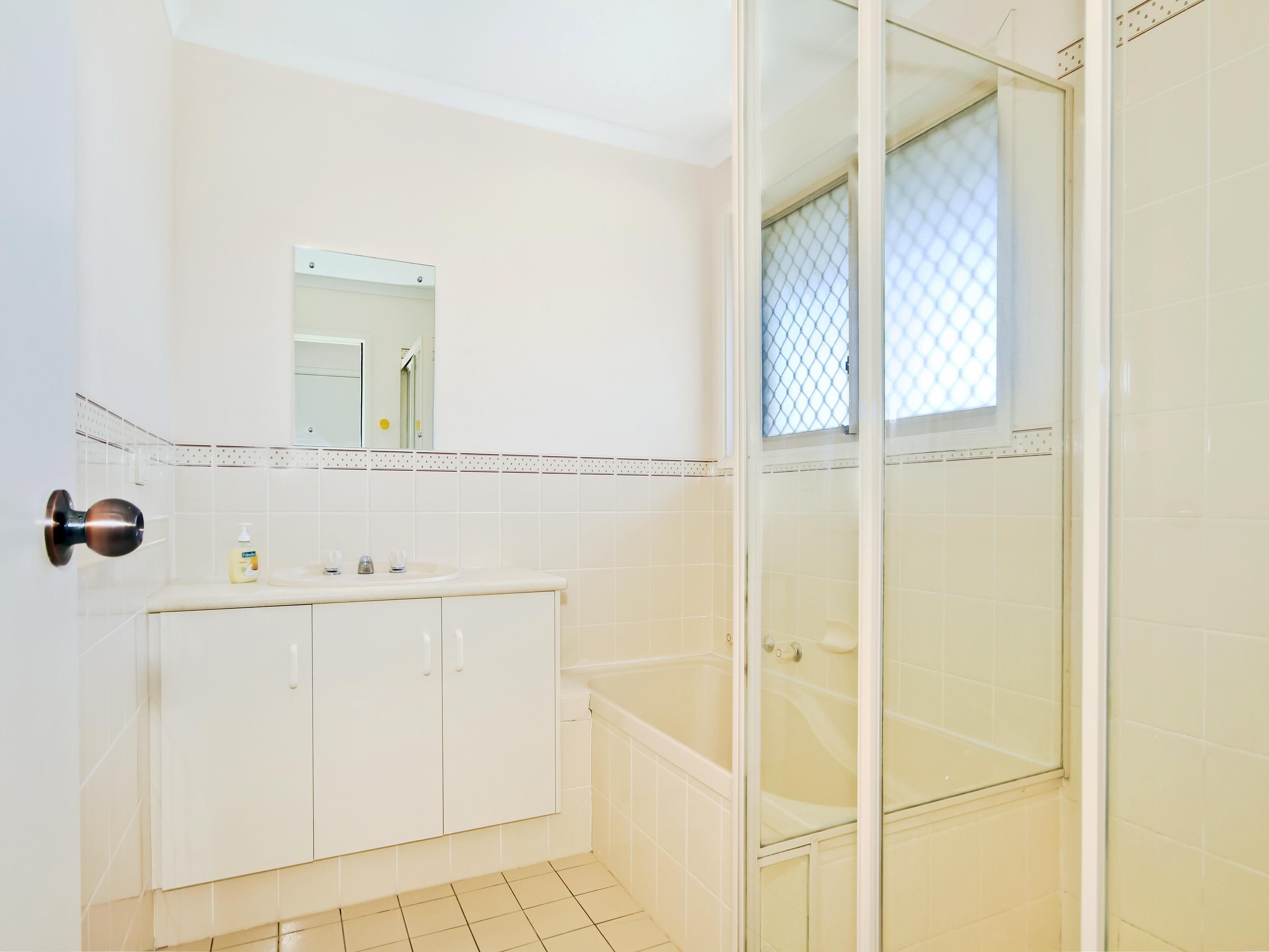 Moana Magic - Cosy 2 Storey Home with Sea Views in Moana — image 8