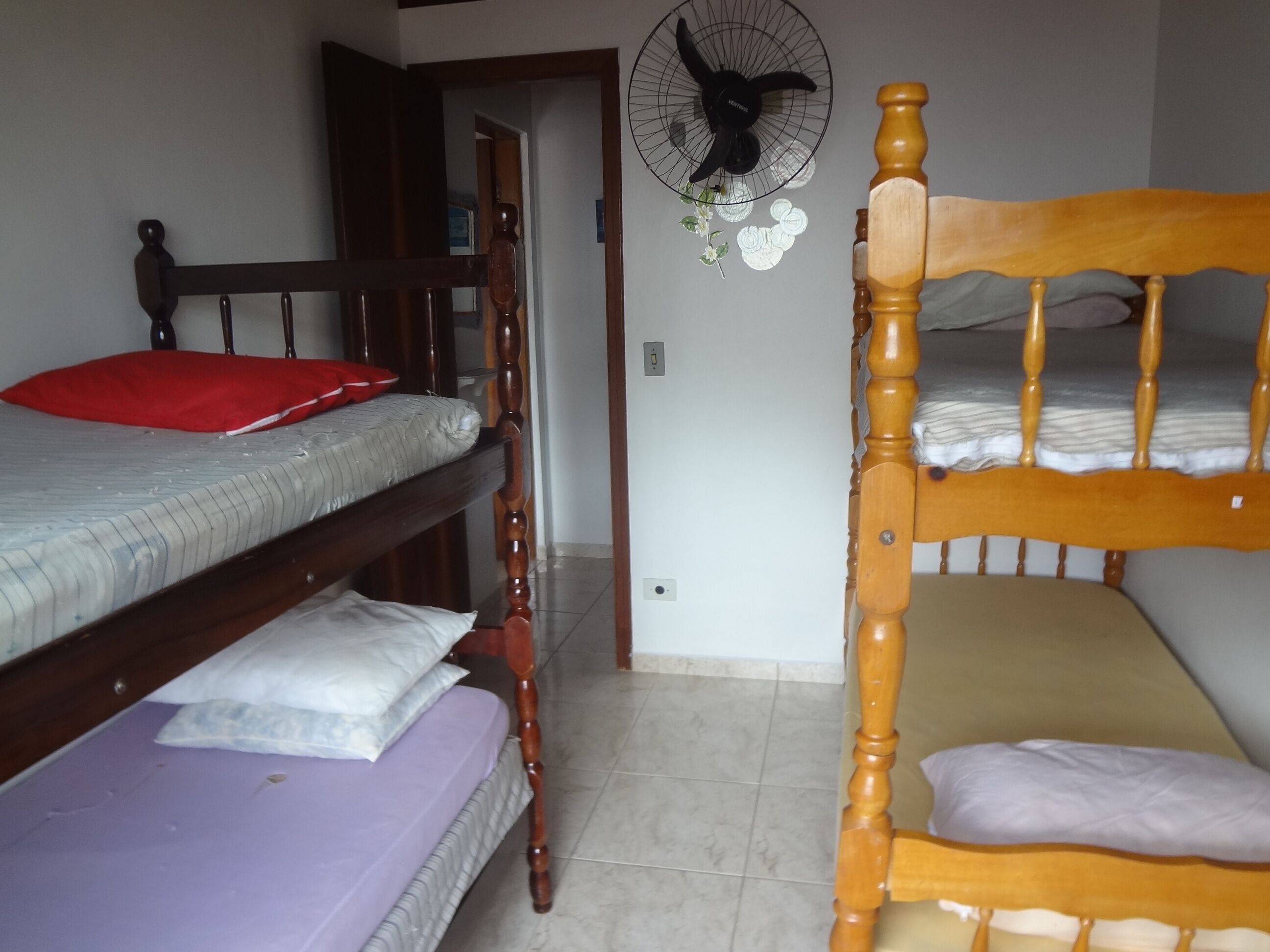 Maresias Townhouse for up to 10 people. Daily rate from R $ 40.00 per person.