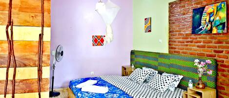 10 Schlafzimmer, Schreibtisch, Bügeleisen/Bügelbrett, kostenloses WLAN