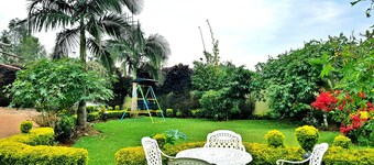 A charming villa in a quiet area of Kigali. Voted Best Bed&Breakfast/TripAdvisor