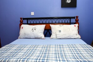 3 bedrooms, Internet