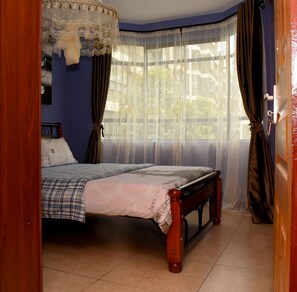 3 bedrooms, Internet