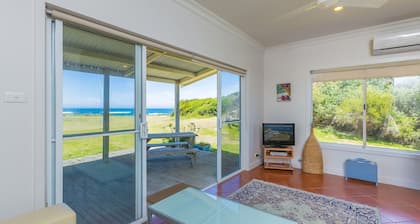 AMHURST Beachfront Cottage