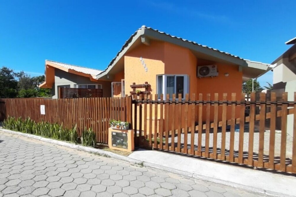 RED MOON BUNGALOW