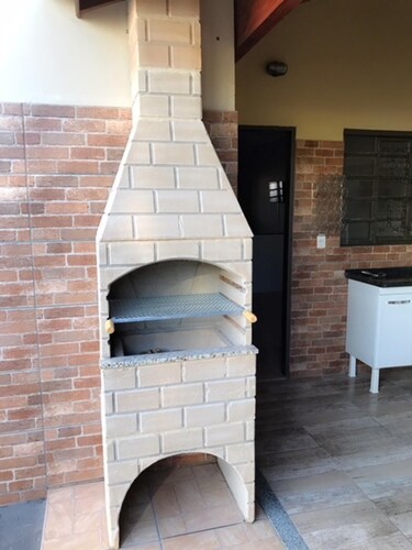 HEATED POOL, AIR CONDITIONING, LIVING ROOM/BEDROOMS, WIFI, COMPLETE HOUSE! (Rubber tree)