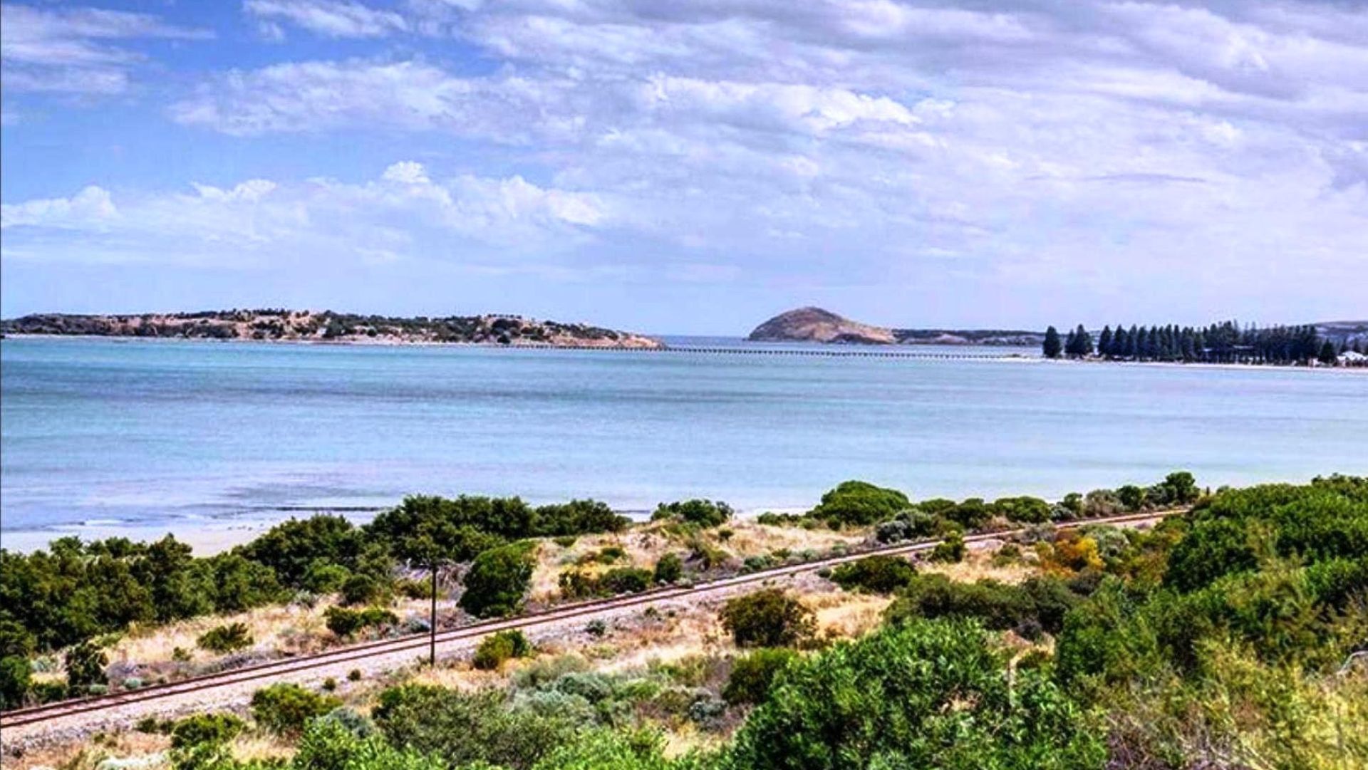 Breezes@Hayborough - Coastal Beach house & pet-friendly! — image 29