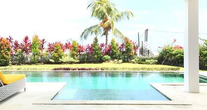 Villa Putih, Lovina, Bali - Luxury villa with spectacular views and private pool