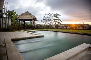 Pool - Villa Putih, Lovina, Bali - Luxury villa with spectacular views and private pool (Lovina)