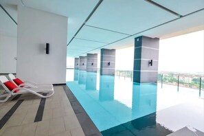 Piscine couverte