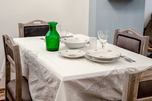 Dining - a comfortable apartment with romantic notes in historical center of the town. (Thessaloniki)