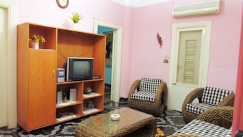 Image of New Fully Renovated Apartment In The Center Of Cairo Dokki -Egypt For Rent.