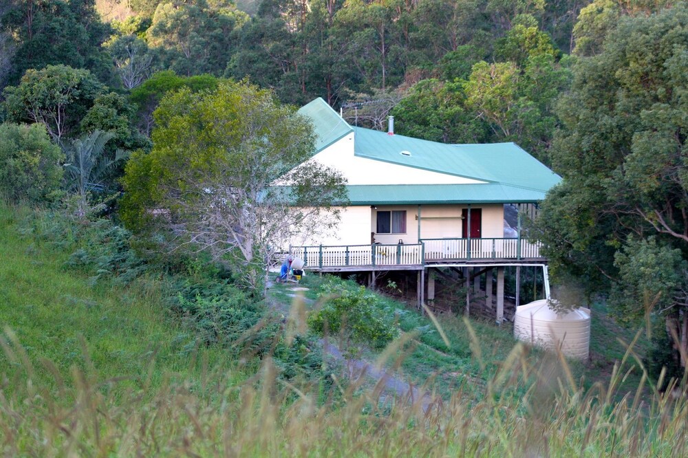 Ten Twenty One - country comfort retreat
