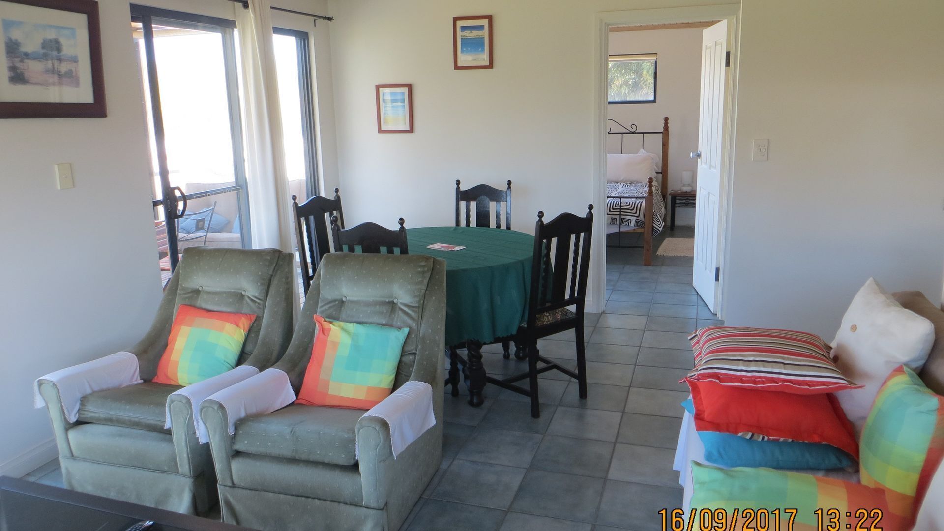Goolwa Riverhouse Apartment — image 7