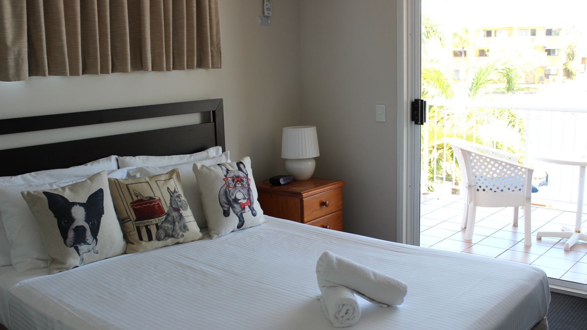 Saltwater Villas - Pet Friendly - Waterfront — image 16