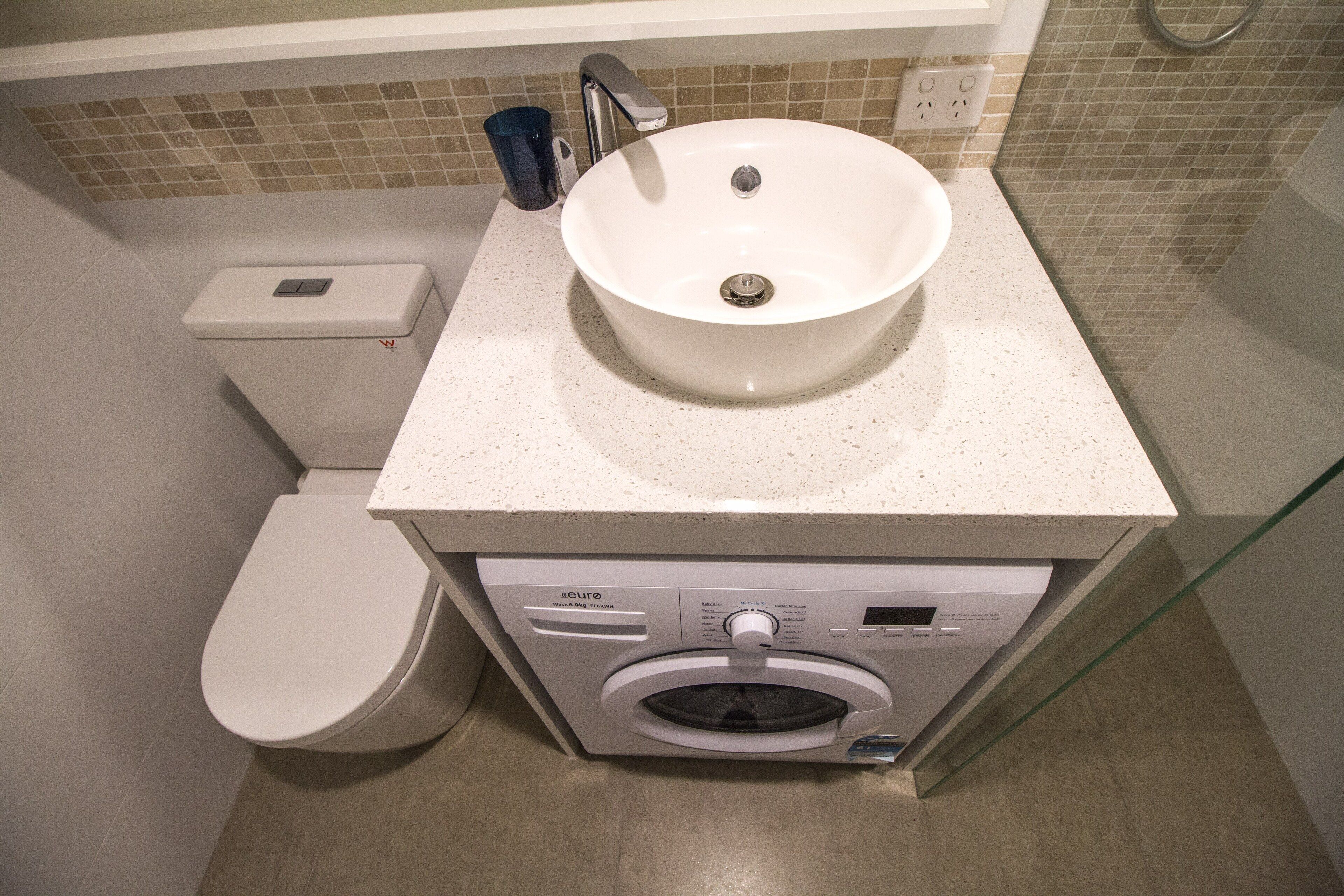 M107 CBD Location near Kings Park  — image 10