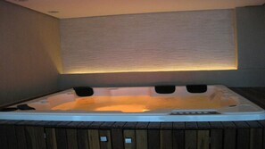 Toallas y papel de baño 