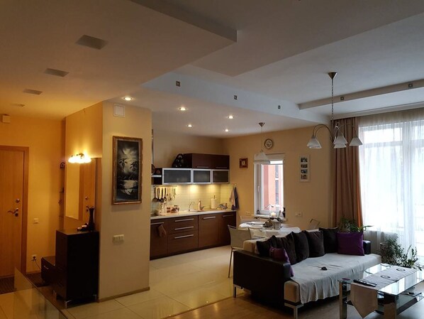 Smart TV - Riga Airport Apartment (Riga)