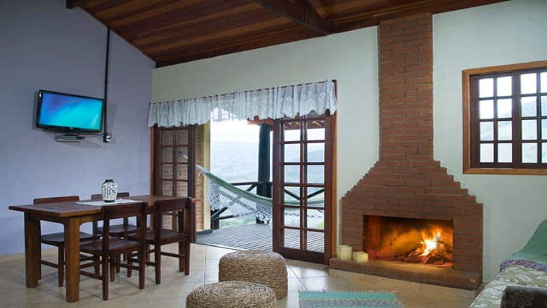 Full view of Mantiqueira (chalet 4)