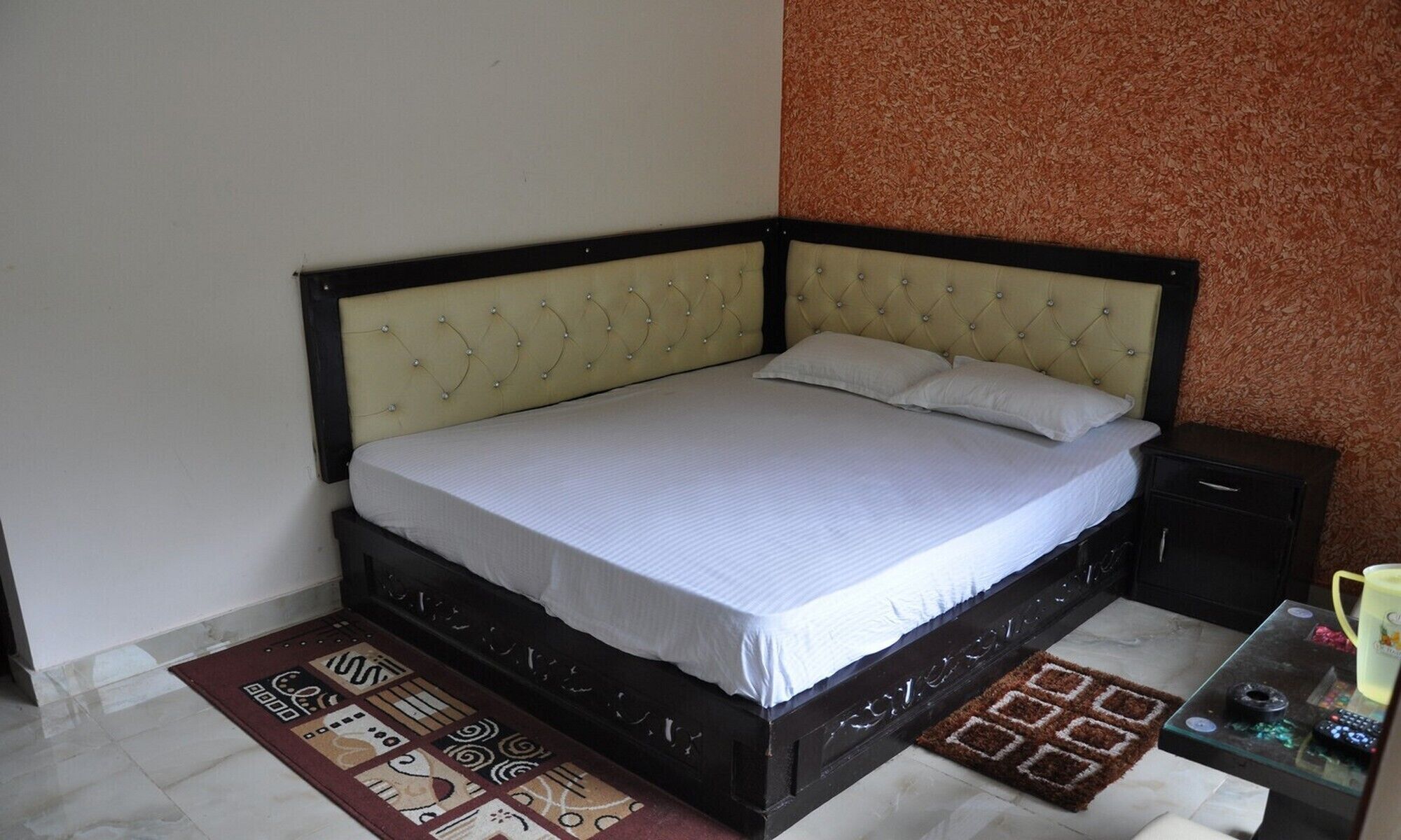 Rooms with a Private Waterfall