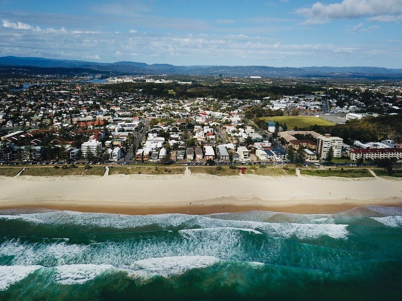 Miami Beachfront Bliss — image 18